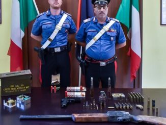 Novara arresti CC armi droga