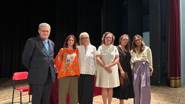 Gallarate Teatro Arti stagione