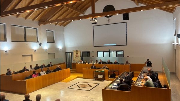 Gallarate case peep Roma