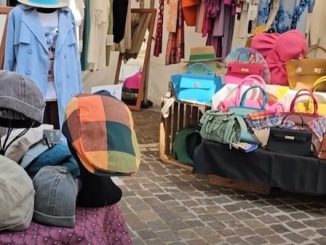Gallarate mercatini via Manzoni