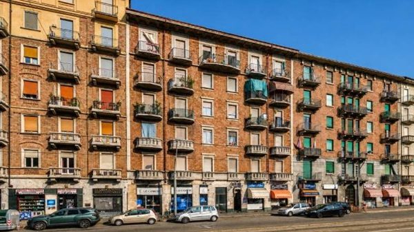 milano case giovani