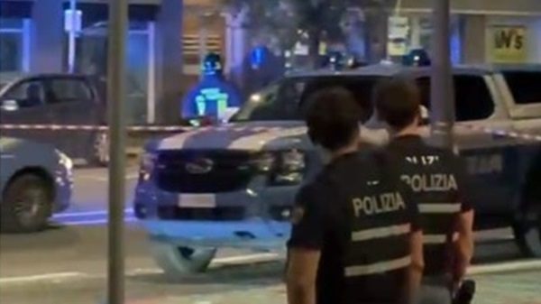 legnano allarme bomba piazza del Popolo