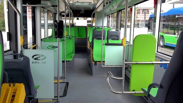 varese minacce autista bus