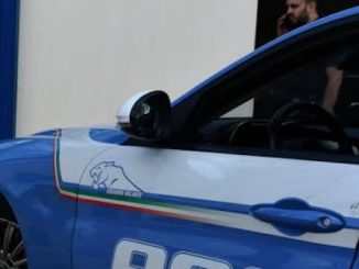 Busto Arsizio spacciatrice monopattino