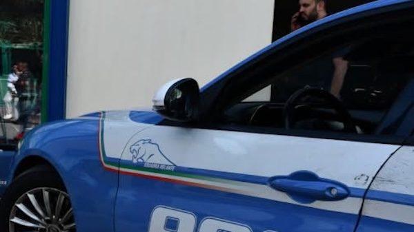 Busto Arsizio spacciatrice monopattino
