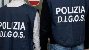 Verbania Varese perquisizioni disordini