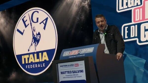 milano congresso lega salvini vince