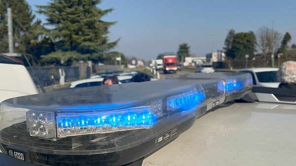 polizia locale lampeggianti