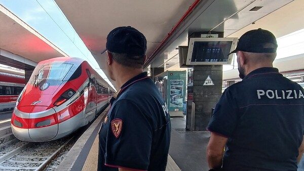 Novara truffa fuga treno Roma