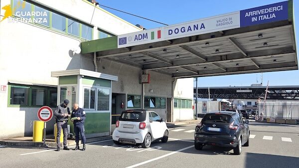 gaggiolo dogana borse lusso