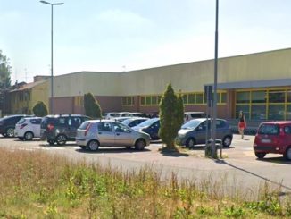 parcheggio supermercato