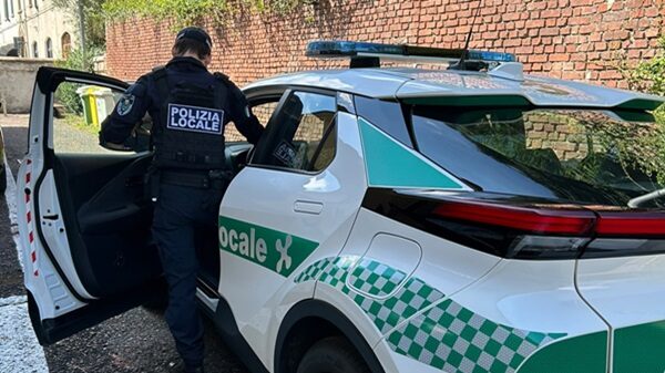 legnano pattuglia polizia locale