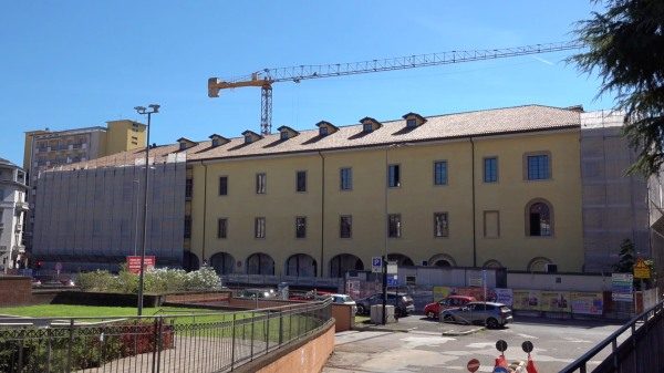 piazza repubblica lega varese