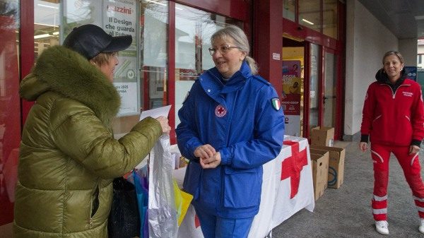 raccolta alimentare varese