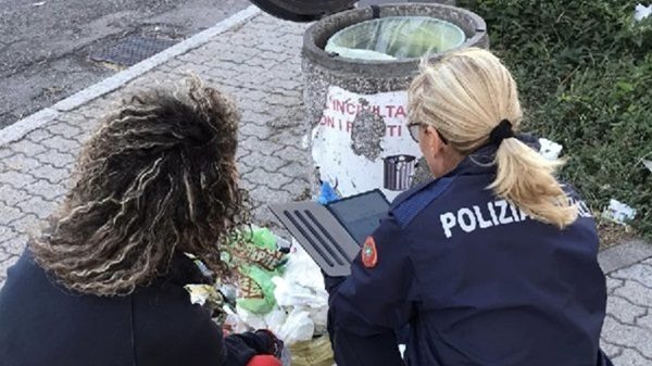 rifiuti controlli cestini polizialocale