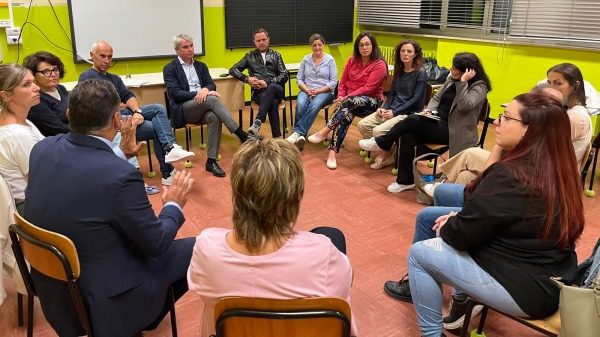 varese scuola medea lavori